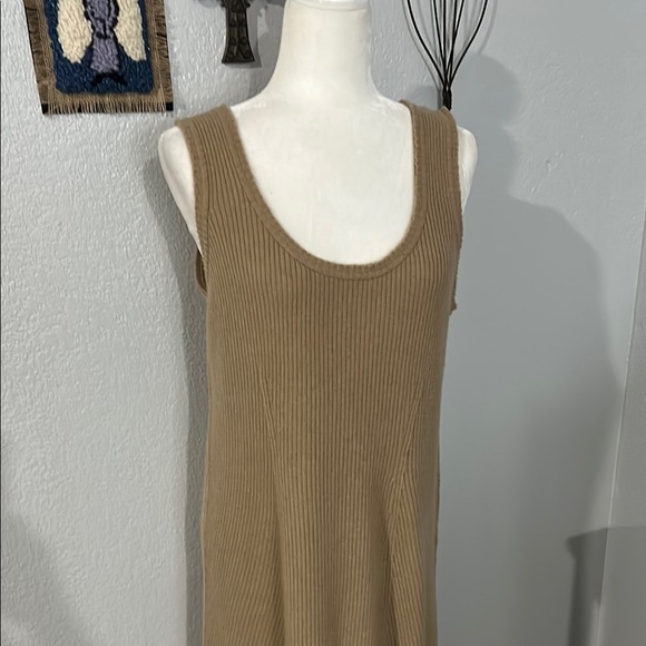 Vince - Picture 3 of 12